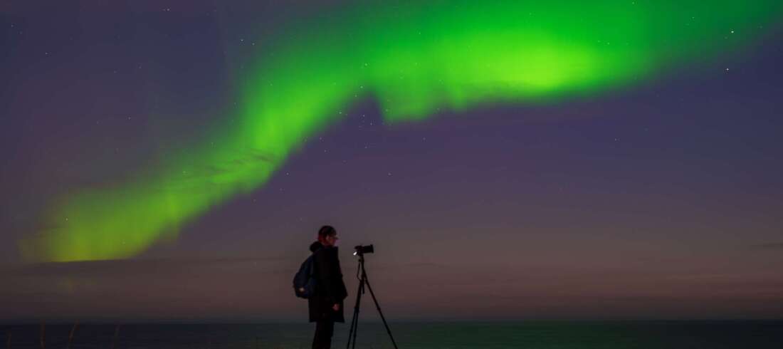 Die Krisenlage bleibt. Gleichzeitig zeigen sich in unserer tiefenpsychologischen Forschung beim rheingold Institut erste Hinweise auf einen Stimmungsumschwung: Wir bewegen uns aus der „gefühlten Nachspielzeit“ (Rückzug, Abwarten, Konservieren) in Richtung „Zeit des Erwachens“.